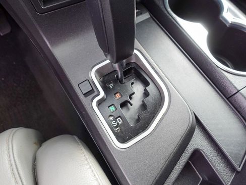 Used 2019 Toyota Sequoia Limited image 19