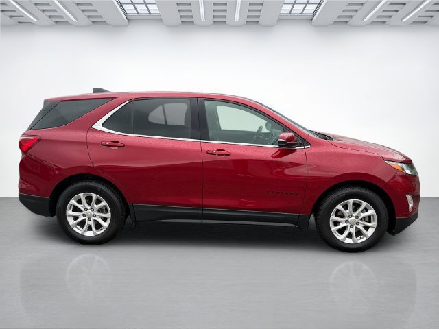 Used 2018 Chevrolet Equinox LT FWD image 3