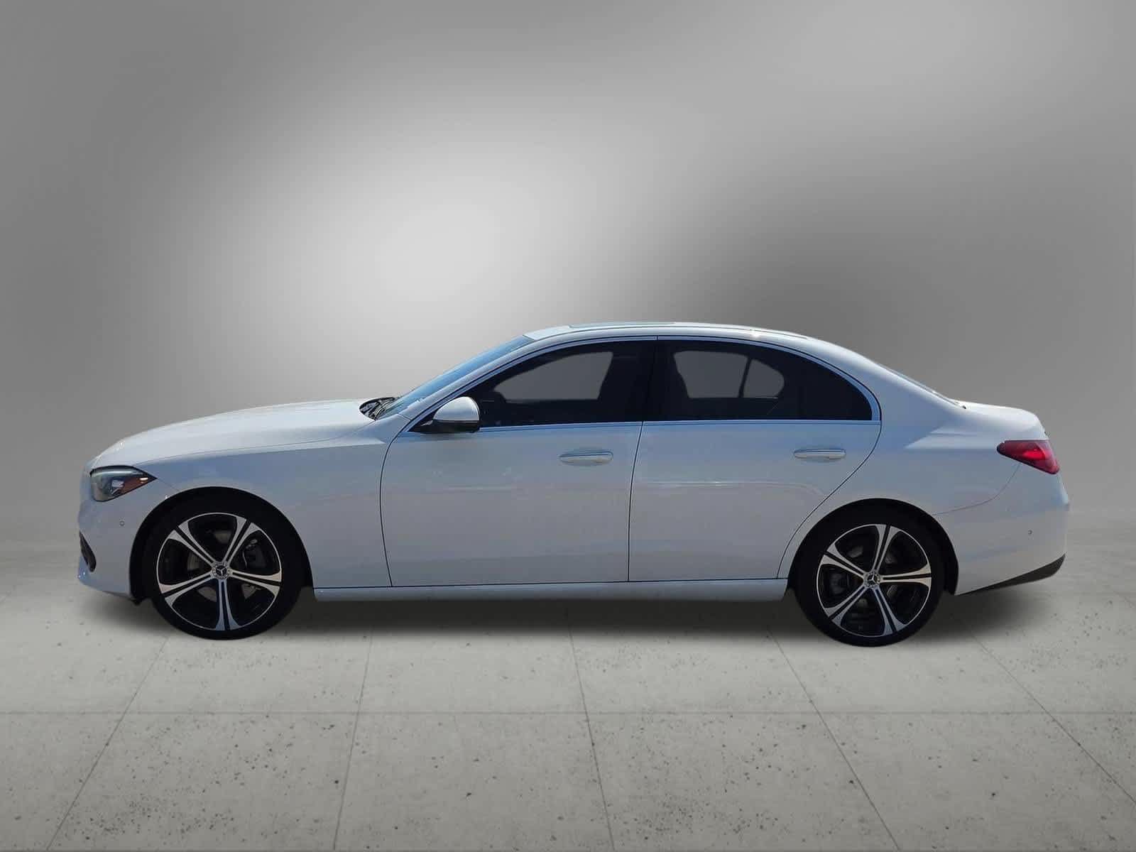 Used 2024 Mercedes-Benz C 300 Sedan image 3