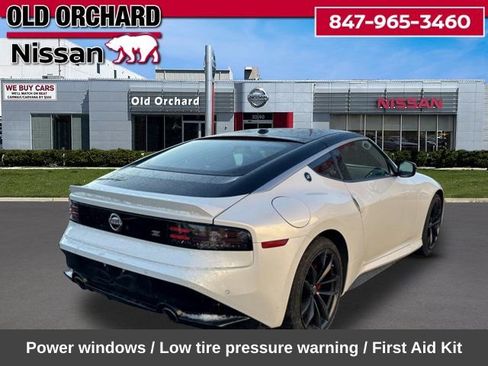 Used 2024 Nissan Z Performance w/ Floor Mat Package RWD image 6