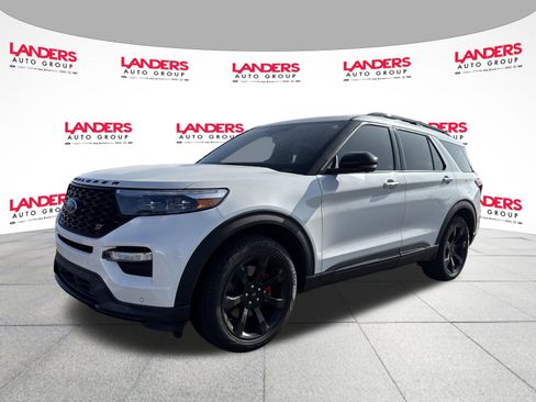 Used 2020 Ford Explorer ST w/ ST Street Pack image 7