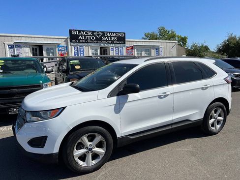 Used 2015 Ford Edge SE FWD image 4