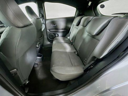 Certified 2022 Honda HR-V Sport image 28