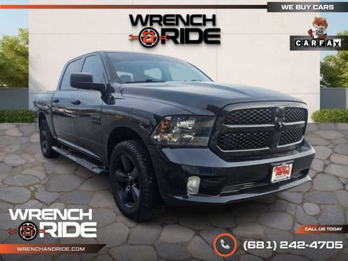 Used 2018 RAM 1500 Express w/ Black Ram 1500 Express Group image 1
