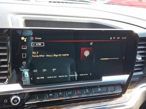 Used 2023 GMC Sierra 1500 SLE image 14