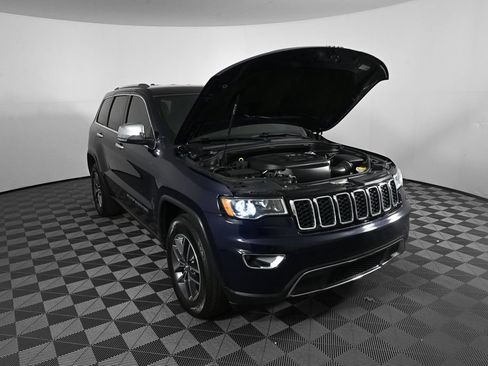 Used 2018 Jeep Grand Cherokee Limited RWD image 31