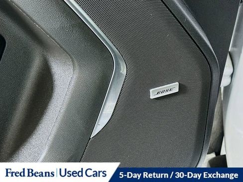 Used 2022 Chevrolet Suburban LT w/ LT Signature Plus Package image 19