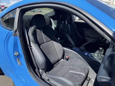 Used 2023 Toyota GR86 Premium image 17