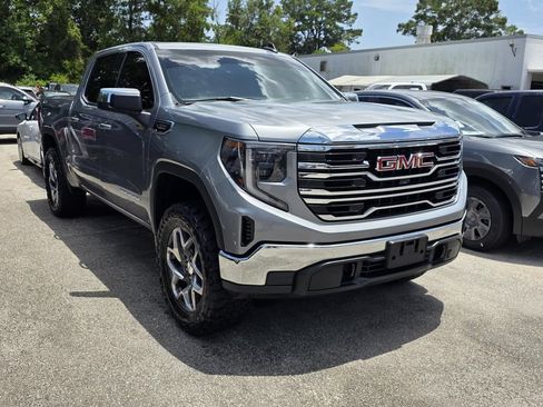 Used 2023 GMC Sierra 1500 SLE AWD/4WD image 1