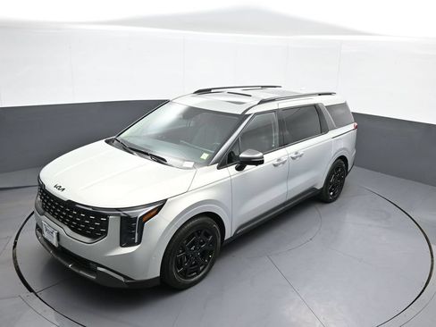 New 2026 Kia Carnival SX w/ SX Dark Edition Package FWD image 38