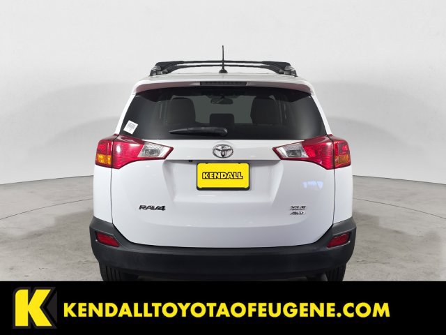 Used 2015 Toyota RAV4 XLE AWD/4WD image 6