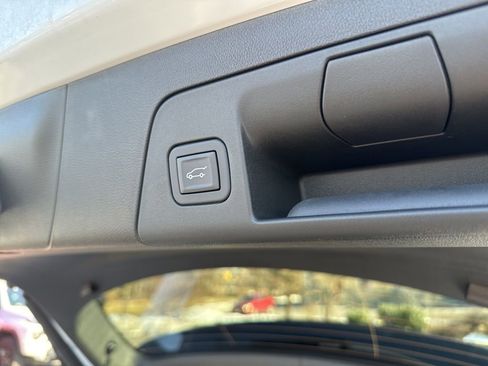 New 2025 Buick Envision Sport Touring image 20