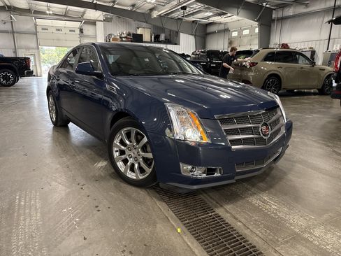Used 2009 Cadillac CTS 3.6 AWD image 2