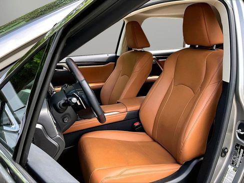 Used 2022 Lexus RX 350 FWD w/ Premium Package image 22