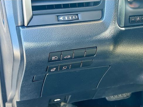 Used 2022 Lexus RX 350L FWD w/ Premium Package image 10