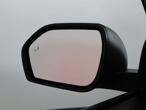 Used 2021 Ford Explorer XLT RWD image 39