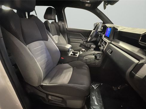 Used 2025 Toyota 4Runner TRD Sport AWD/4WD image 14