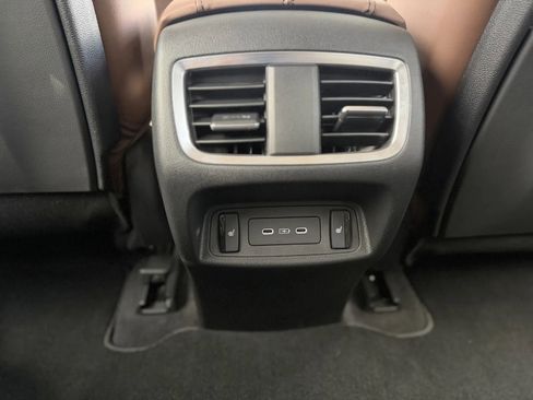 Used 2025 Acura RDX SH-AWD w/ Advance Package image 42