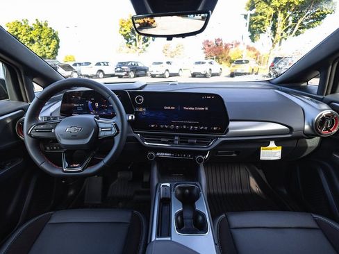 New 2026 Chevrolet Equinox EV RS image 13