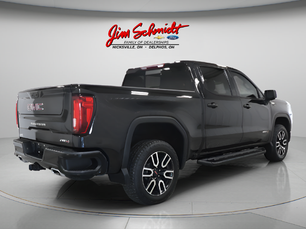 Used 2024 GMC Sierra 1500 AT4 w/ AT4 Preferred Package AWD/4WD image 6