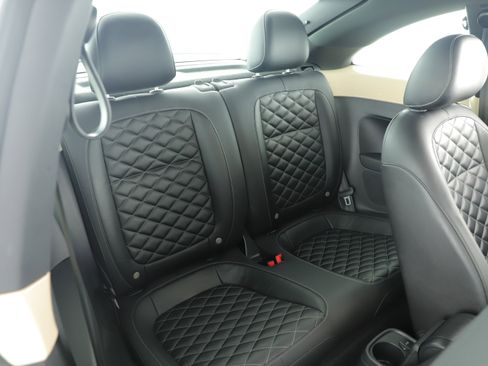 Used 2019 Volkswagen Beetle 2.0T Final Edition SEL image 11