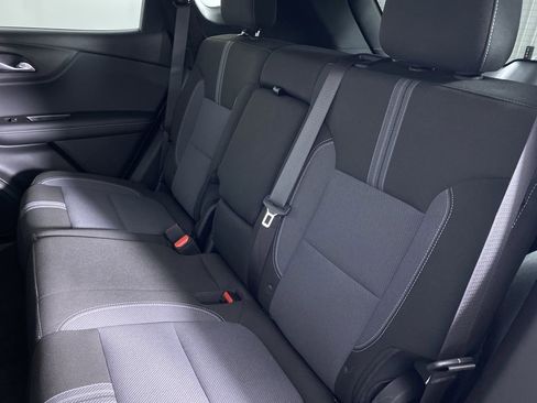 Certified 2024 Chevrolet Blazer LT w/ Convenience Package image 12