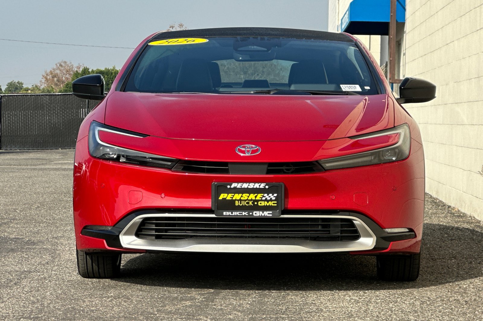 Used 2026 Toyota Prius Plug-In Hybrid FWD image 9