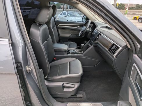 Used 2022 Volkswagen Atlas SE w/ Panoramic Sunroof Package image 22