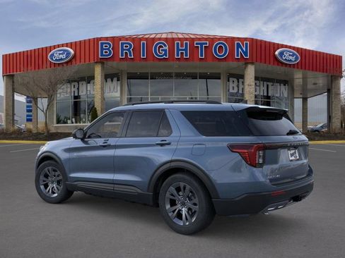 Used 2026 Ford Explorer Active w/ Active Comfort Package AWD/4WD image 7