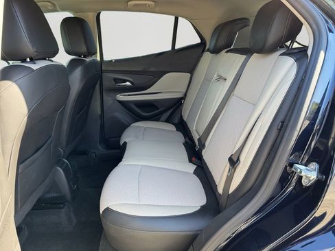 Used 2022 Buick Encore Preferred w/ Safety Package II image 15