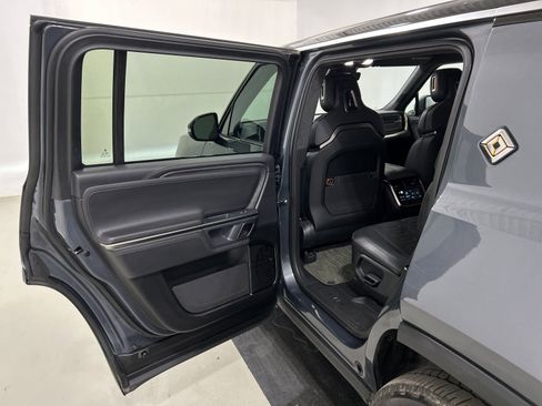 Used 2023 Rivian R1S Adventure image 13