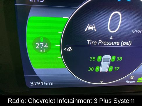 Used 2023 Chevrolet Bolt LT FWD image 4