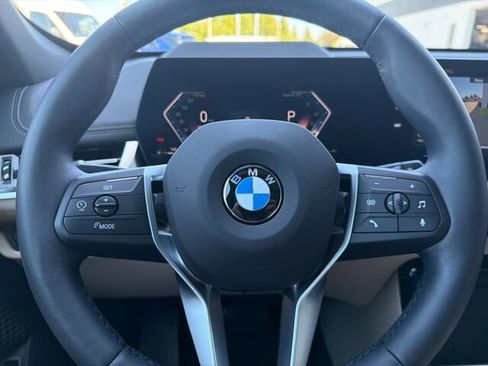 Used 2025 BMW X1 xDrive28i AWD/4WD image 27