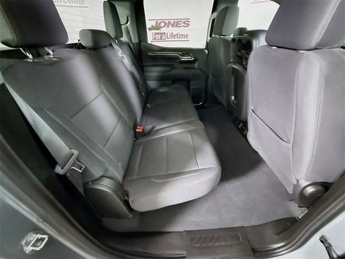 Used 2023 Chevrolet Silverado 1500 LT image 29