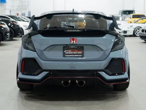 Used 2019 Honda Civic Type R image 5