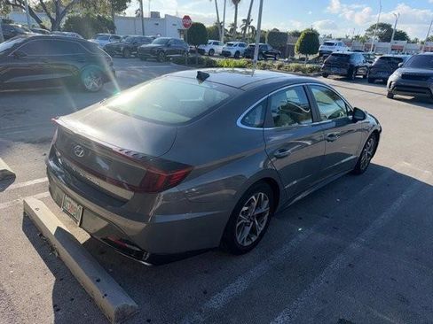 Used 2023 Hyundai Sonata SEL w/ Convenience Package image 2