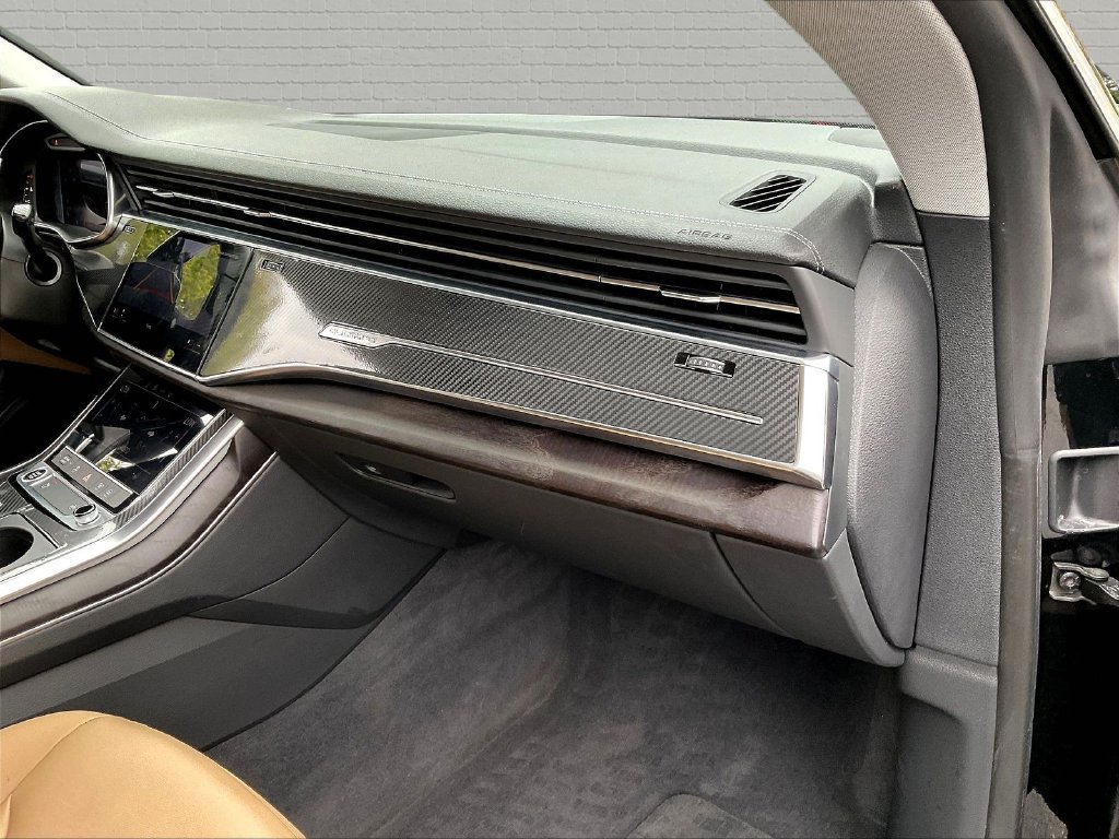 Used 2023 Audi Q8 Premium w/ Convenience Package AWD/4WD image 17