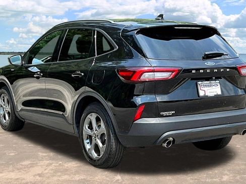 Certified 2025 Ford Escape ST-Line FWD image 5