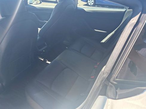 Used 2021 Tesla Model 3 Standard Range Plus RWD image 5