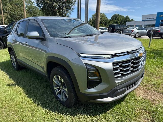 Used 2026 Chevrolet Equinox LT FWD image 1