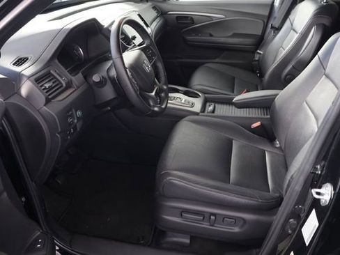 Used 2023 Honda Passport EX-L image 19