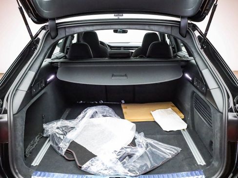 New 2026 Audi RS 6 performance image 40