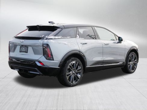 New 2026 Cadillac Optiq Sport 2 w/ LPO, Floor Liner Package AWD/4WD image 6