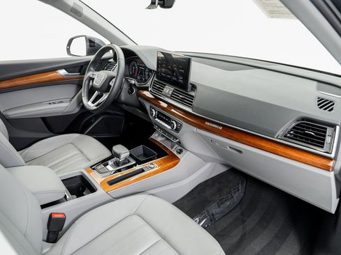 Used 2021 Audi Q5 2.0T Premium Plus image 20