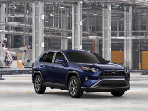 New 2025 Toyota RAV4 XLE Premium w/ Weather Package AWD/4WD image 15