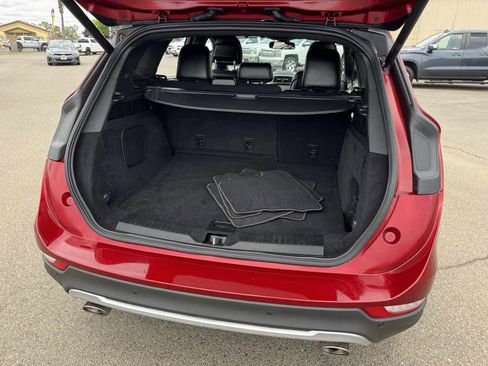 Used 2019 Lincoln MKC Select w/ Select Plus Package AWD/4WD image 20