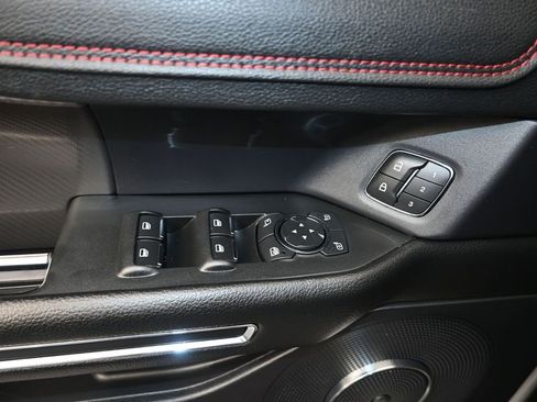 Used 2019 Ford Expedition Limited w/ Equipment Group 303A RWD image 11