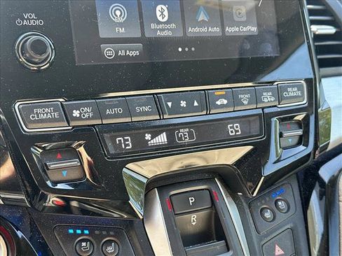 Used 2018 Honda Odyssey Elite image 13