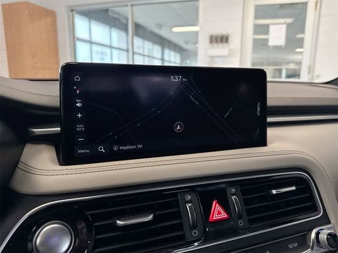 Used 2023 Genesis G70 3.3T w/ Sport Prestige Package image 28