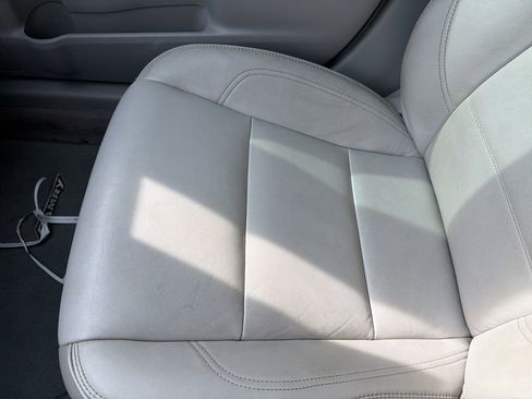 Used 2016 Toyota Camry XLE w/ Moonroof Package image 25